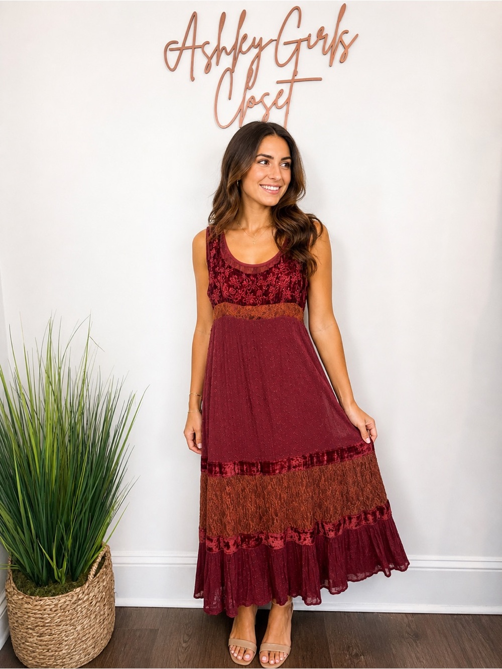 Papillon Los Angeles Burgundy Velvet Lace Boho Maxi Dress Medium NWT